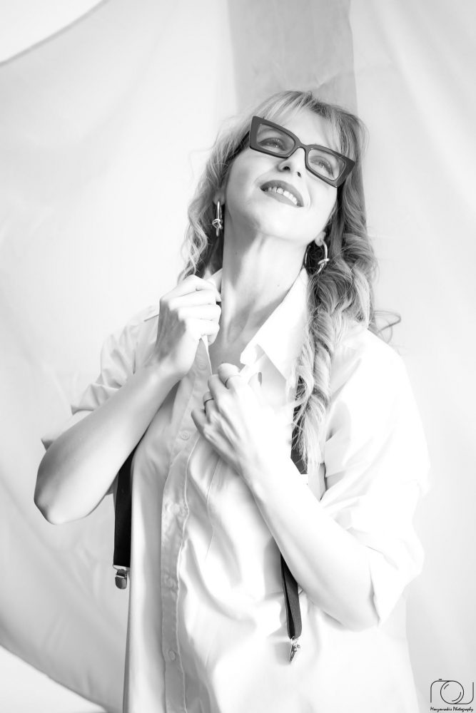 STUDIO photograph 19